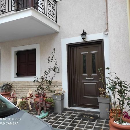 Όμορφο Διαμερισμα Με Δυο Κρεβατοκάμαρες Apartment Delphi Luaran gambar