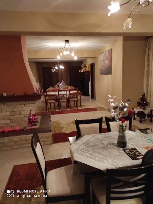 Όμορφο Διαμερισμα Με Δυο Κρεβατοκάμαρες Apartment Delphi Luaran gambar