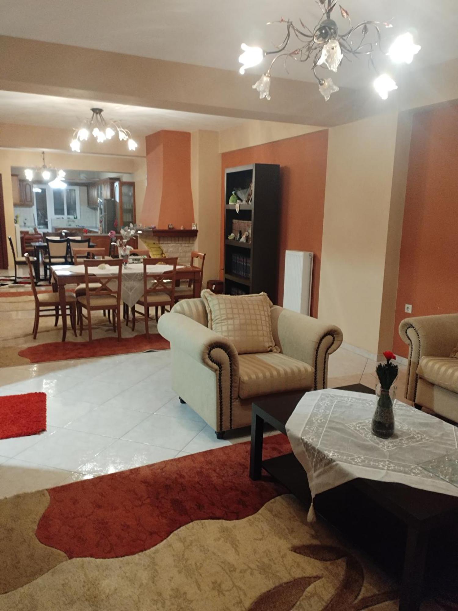 Όμορφο Διαμερισμα Με Δυο Κρεβατοκάμαρες Apartment Delphi Luaran gambar